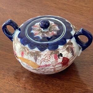 Vintage Geisha Sugar Bowl.